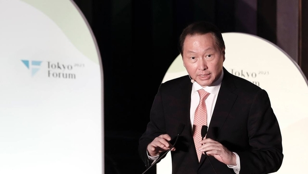 최태원 SK 회장 “한일 경제연합체 구성해 글로벌 위기 돌파”