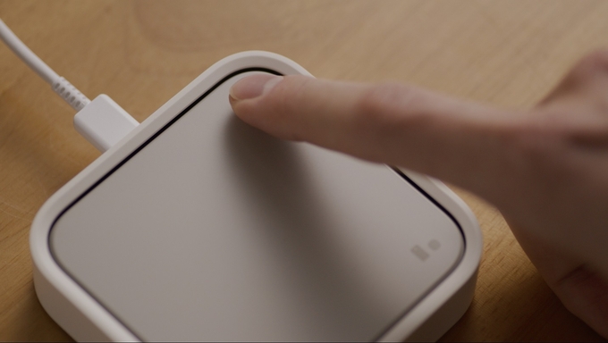 삼성전자가 스마트홈을 쉽고 빠르게 구현할 수 있는 ‘스마트싱스 스테이션(SmartThings Station)’을 국내 출시한다.