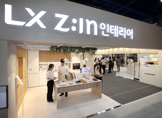 2023 코리아빌드위크(코엑스) LX하우시스 전시관 전경