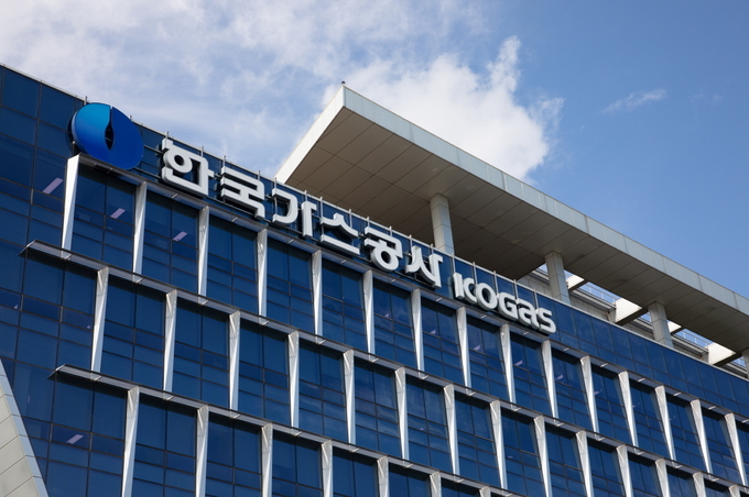 본사전경.