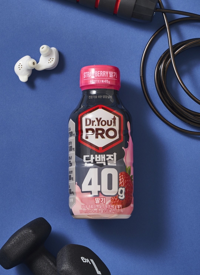 오리온 닥터유PRO 단백질드링크 40g 딸기 제품 이미지.