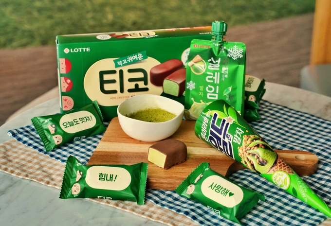 롯데웰푸드 말차맛 빙과 신제품 3종 연출 이미지.