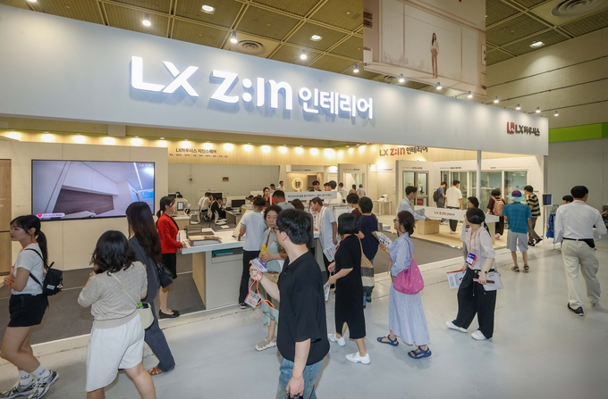 ‘2025 코리아빌드위크(코엑스)’ LX하우시스 전시관.