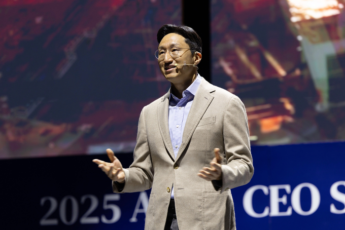 HD현대 정기선 회장이 APEC CEO 서밋 ‘퓨처 테크 포럼: 조선’에서 기조연설을 진행했다.