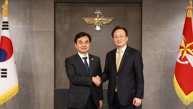 KB국민은행, 국방부와 군 장기복무 간부를 위한 업무협약 체결